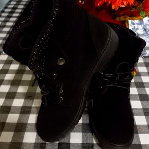 Women Boots